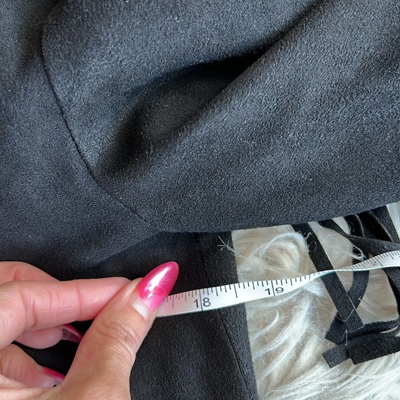 Black fringe faux suede moto jacket - Picture 10 of 10